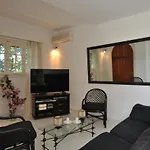 Stavento Apartman *
