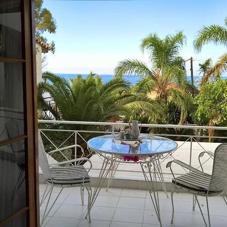 Stavento Apartman *