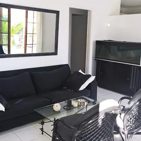 Stavento Apartment *